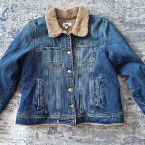 Old Navy Blue Denim Jacket with Tan Sherpa Lined/Collar. Women's Size XXL